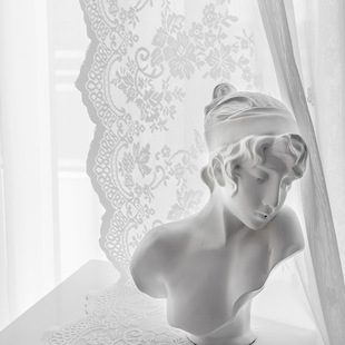 �nʽС���¼������s�F��������Ψ���׼������ٽz����ɫ���Ứ����