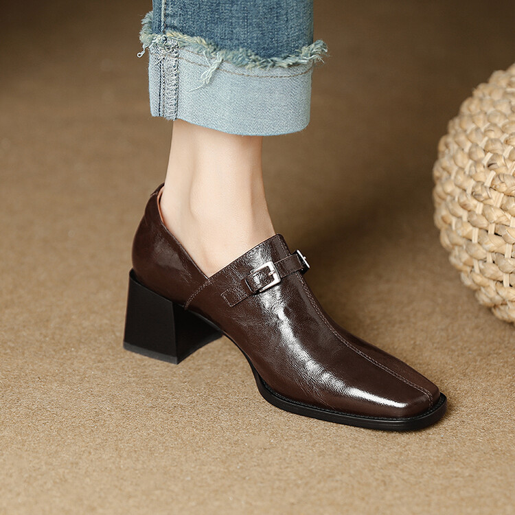 페기 2025 봄 새로운 싱글 슈 스퀘어 헤드 두꺼운 힐 하이힐 핸드 잡아 깊은 입 패션 여성 신발 22-25g