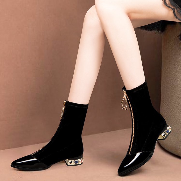Women's Vintage Style Solid Color Point Toe Classic Boots display picture 1