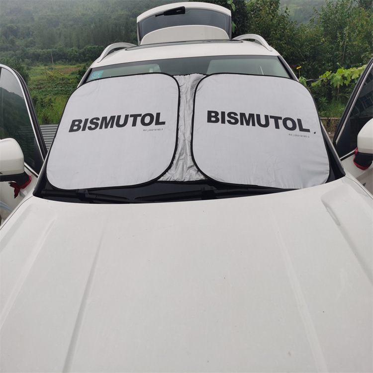 Auto paraguas delanteras paraguas laterales cubiertas de tela plateada paraguas solares se pueden imprimir logotipo fábrica directa de suministros automotrices