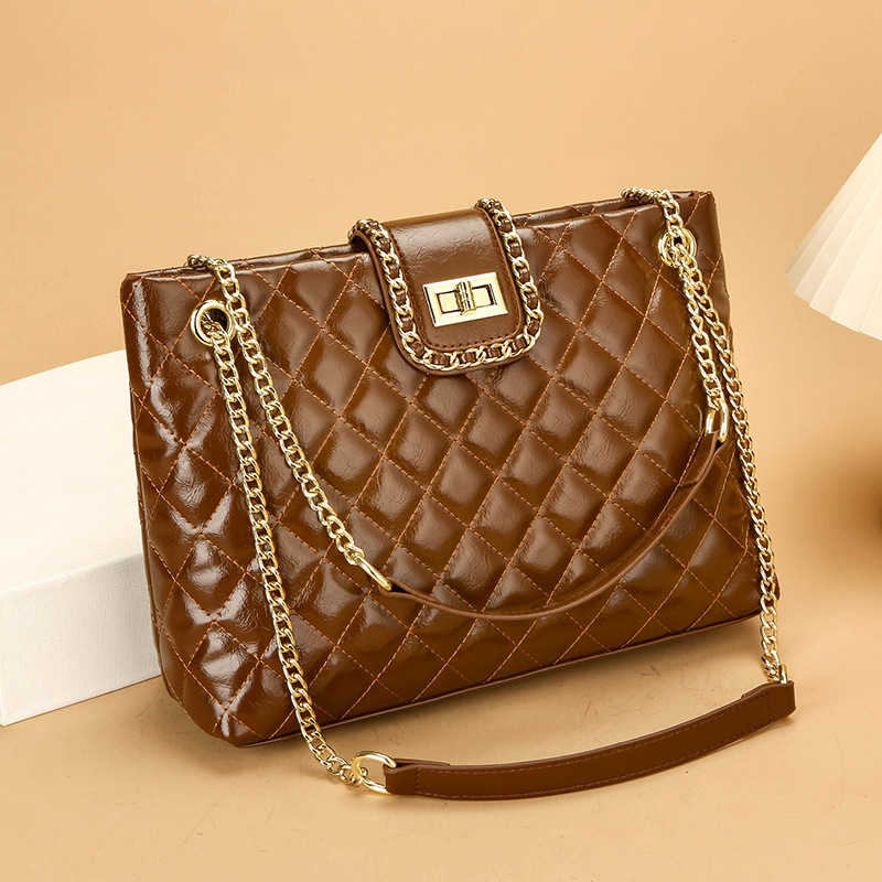 Nuevo bolso de hombro para mujer de gran capacidad, mochila de cercanías para axilas, bolso diagonal portátil simple de moda, bolso femenino al por mayor