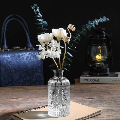 Factory direct supply of hotel fragrance fireless aromatherapy embossed Nordic home decoration deodorizing hotel aromatherapy gifts