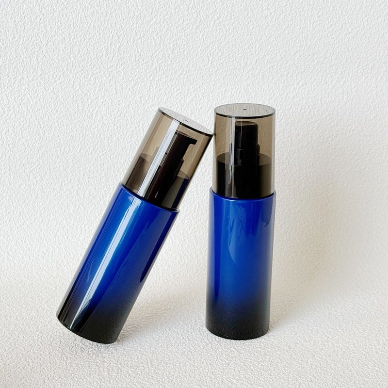 现货100ML乳液瓶按压式蓝色喷雾瓶化妆爽肤水纯露塑料PET分装罐