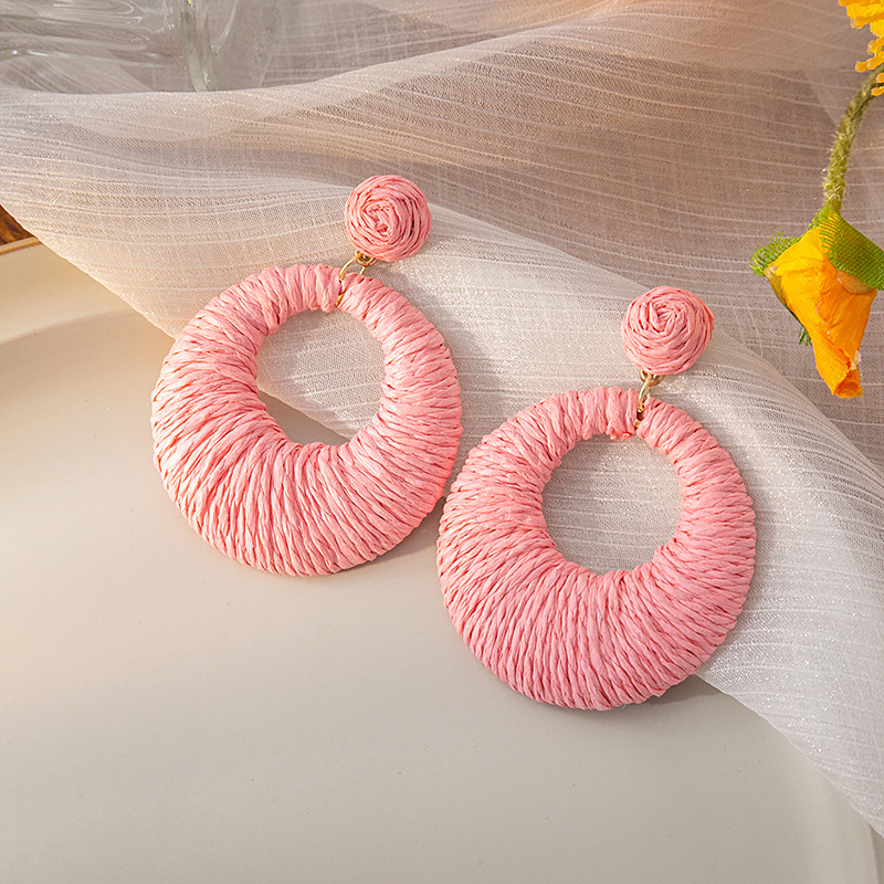 Alloy, raffia Material Round Pattern Women's Gender 1 Pair Vacation Round Plating Alloy Raffia Drop Earrings
