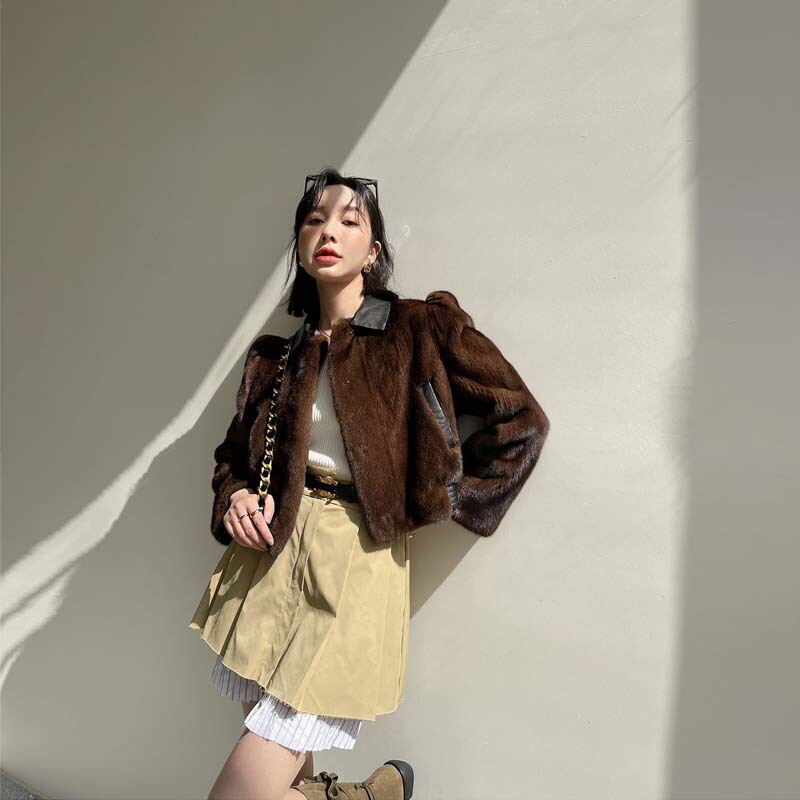 2025 Light Luxury Vintage Mink Fur Short Coat for Women, Fox Imitation Fur Jacket with Square Collar, Slimming Short Fur