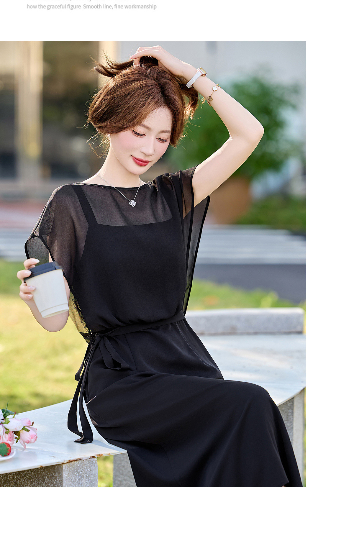 Đầm chữ A eo thắt dây tay ngắn cổ điển dáng midi — màu đen, Điểm sóng chi tiết 15