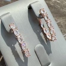 速卖通跨境新款设计绿钻V形耳扣个性轻奢法式质感气质百搭耳扣