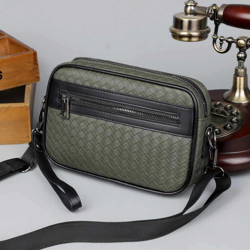 녹색 땋은 가방