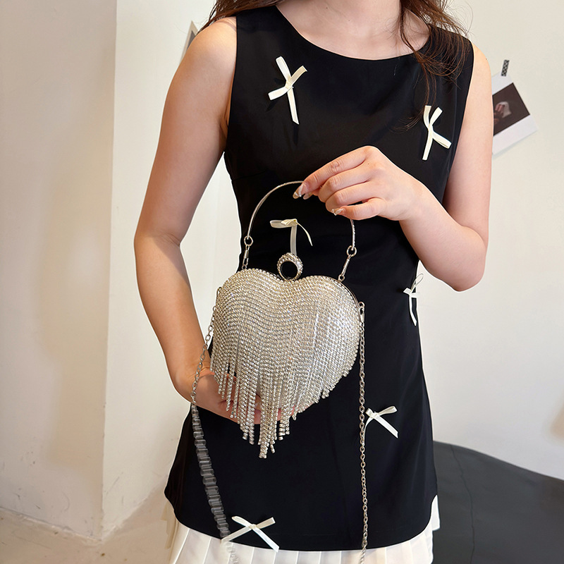 Bolso de mujer transfronterizo de corazón de melocotón con diamantes bordados bolso de amor bolso de mano bolso de cena bolso de cadena bolso de cinturón un cabello