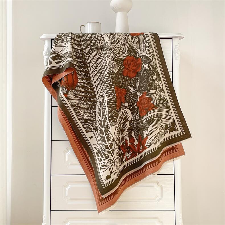 Autunno e inverno Nuovo stile etnico I imitazione Cashmere Sciarpa calda W, Mantello con rinuncia all'aria condizionata, Felpa con cappuccio per_voghion.com