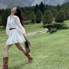 女性用刺繍入りウエスタンカウボーイブーツ 2025 新しいエスニックスタイルナイトブーツレトロブーツブラウン多用途マーティンブーツ