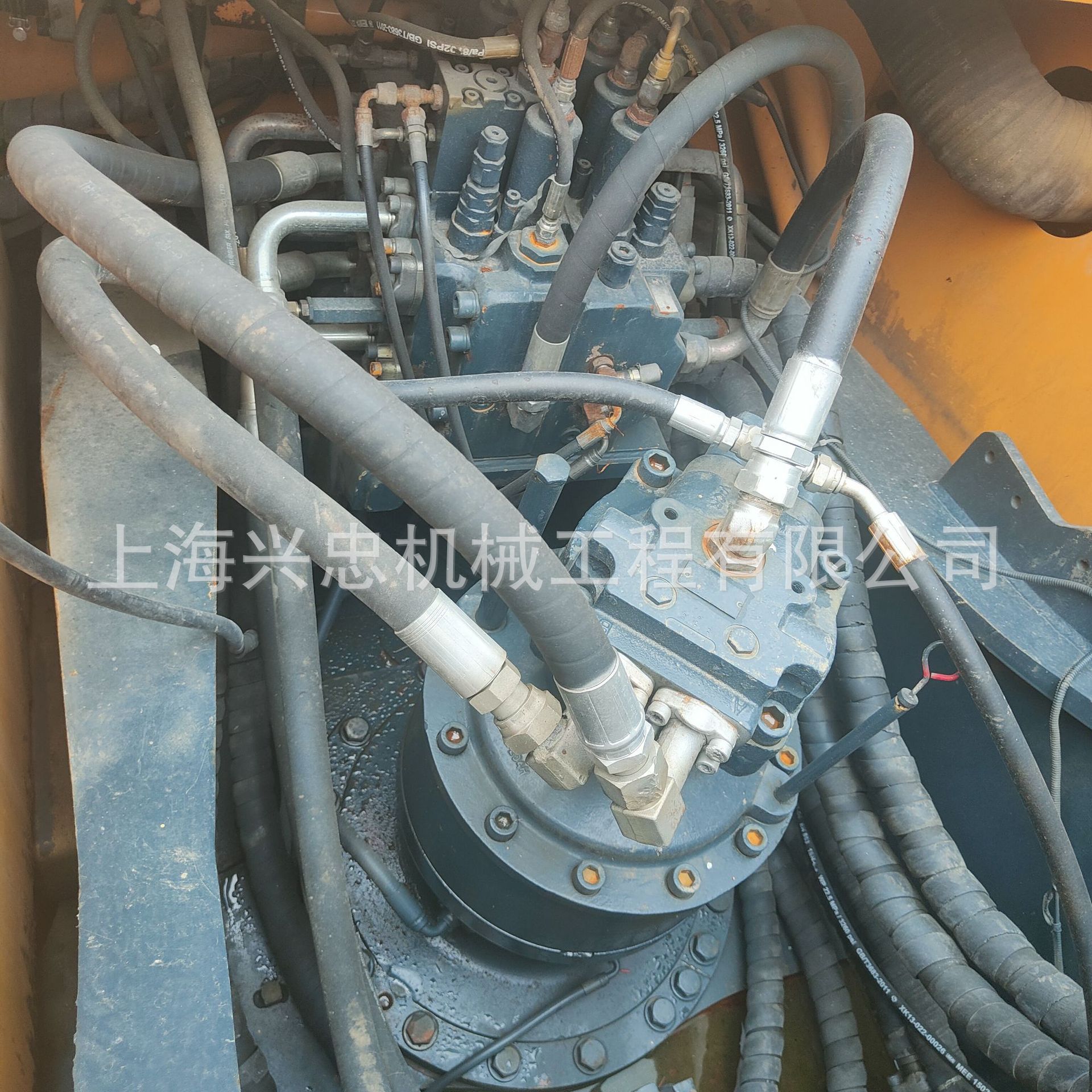 现代R305LC-9T挖掘机 价格 20 万