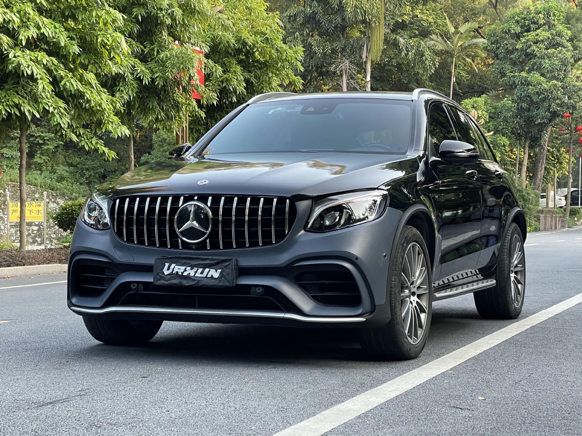 Suitable for 16-19 Mercedes-Benz Glcx253 Early Model Modified to Glc63S Amg Front and Rear Bumper Surround Rear Lip Tail Throat Grille