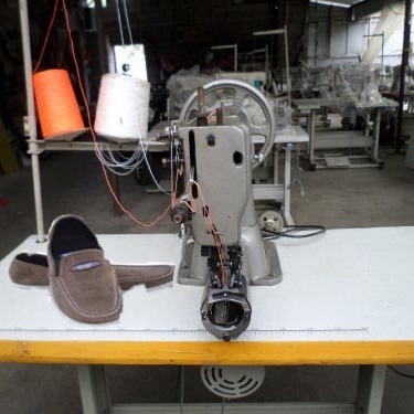 批发电动缝纫机二手GA5-1型 双针起梗机 压筋机 休闲鞋面机械批发