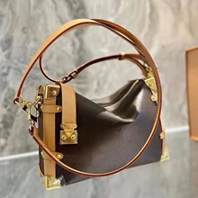 �S��ֱ�N�¿��ϻ��Ȑ���ͬ��ܛ���Ӱ���Ƥ�ٴ�μ�б��ʽŮ������