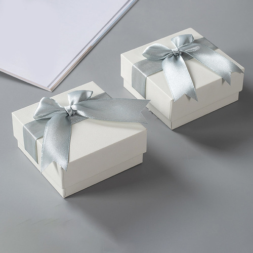Qingyan jewelry packaging box necklace gift box dropshipping jewelry box ring earrings bow color-preserving packaging box