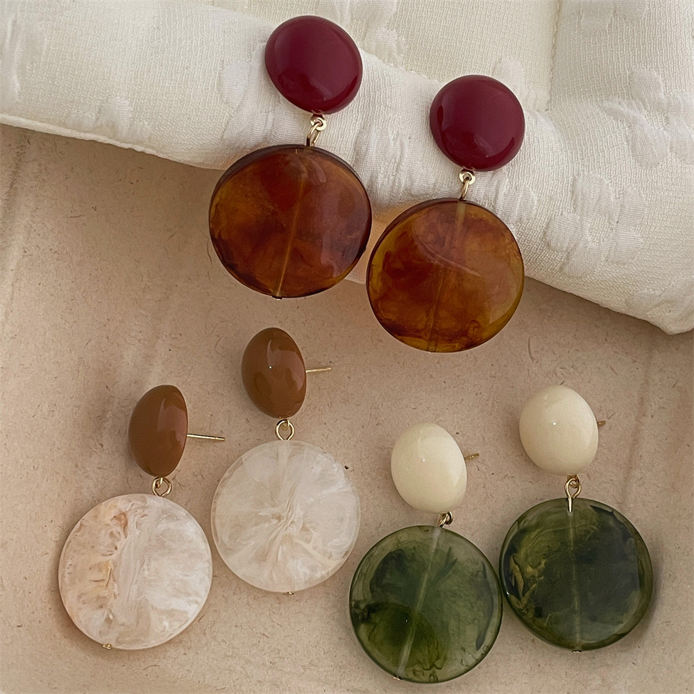 1 Pair Simple Style Round Polishing Acrylic Resin Drop Earrings display picture 8