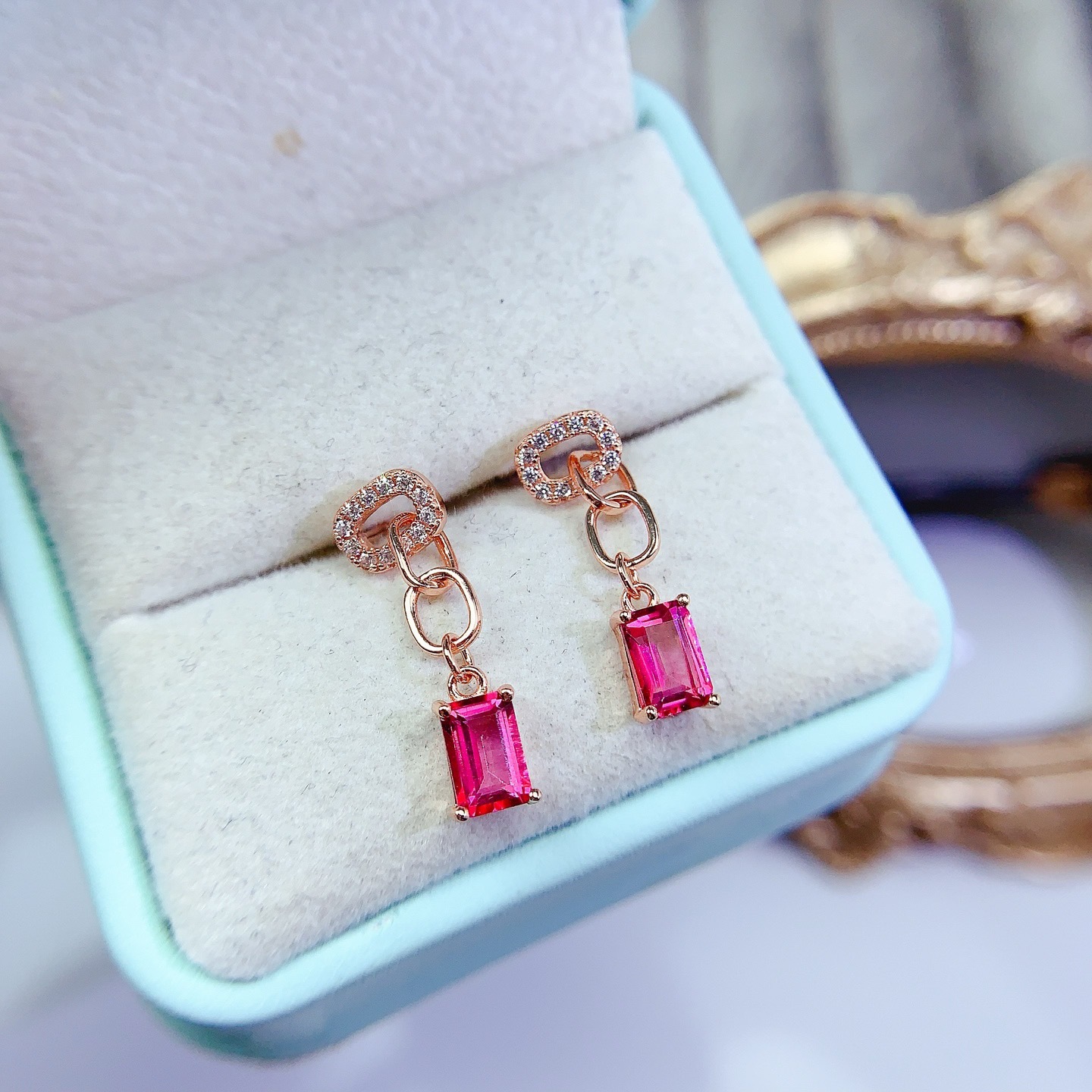 新款时尚镀膜粉托帕石耳钉925银精工空托镶嵌4*6mm可代发直播供货