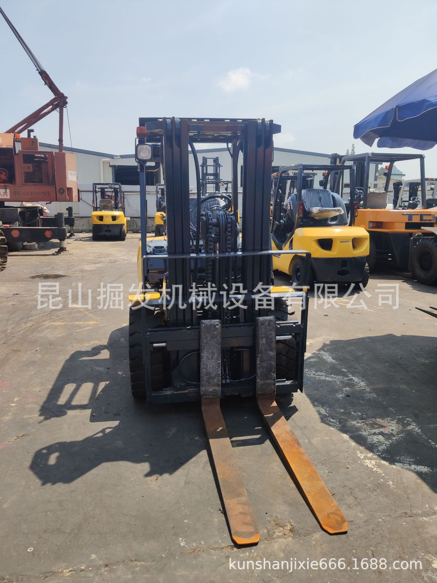 小松叉车 3吨5吨6吨 komatsu forklift上海出售现货