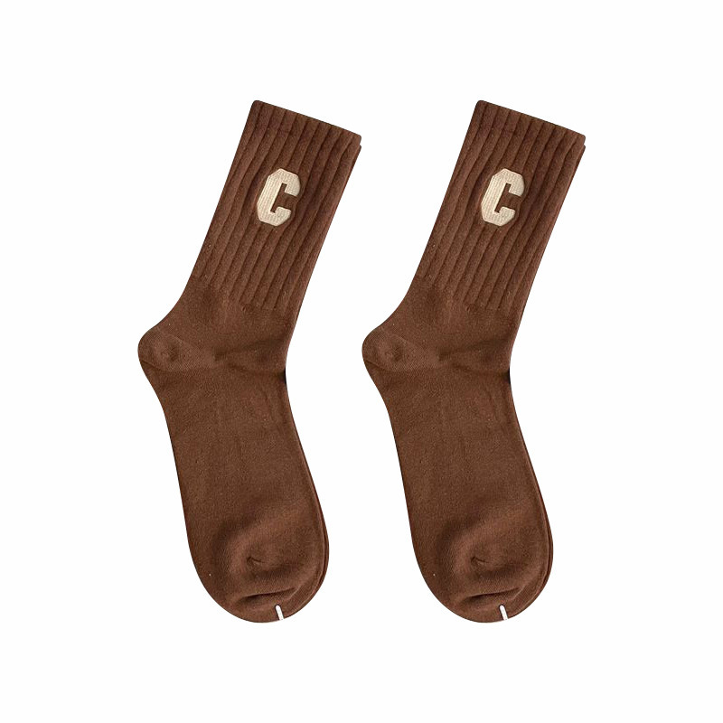Calcetines de otoño y invierno de tendencia de calcetines de letra C de moda para mujeres, calcetines transpirables de moda para mujeres