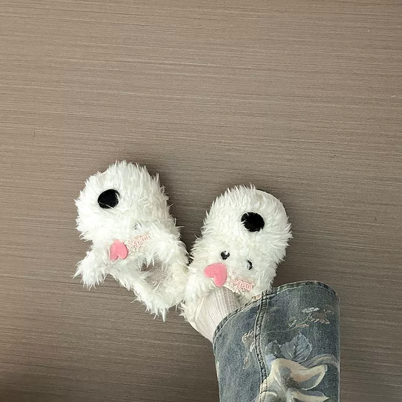 Женские меховые тапочки с героями мультфильмов, осень-зима 2024, новая верхняя одежда, удобные и универсальные хлопковые тапочки на толстой подошве, повседневные тапочки для щенков