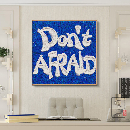 No-nonsense, niche-style text decorations for an elegant 