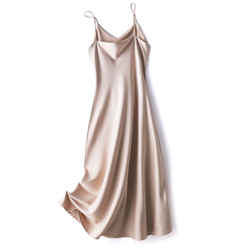 실크 원피스 Triacetate 새틴 슬립 스커트 여자의 지하실 세련된 2021 봄과 여름 해변 원피스 휴일 긴 원피스