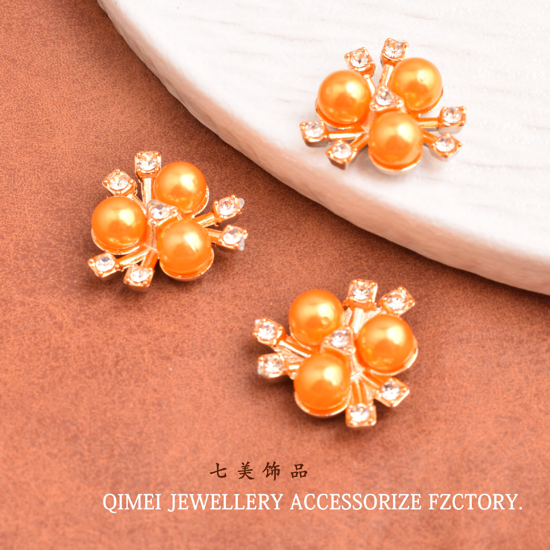 Estilo barroco tres aleación perla flor corazón joyería accesorios flor placa hebilla ropa DIY collar pulsera material