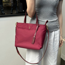 �������ذ�����Ů�n��r������Ů����̖������ͨ�ڰ����s�μ�б��