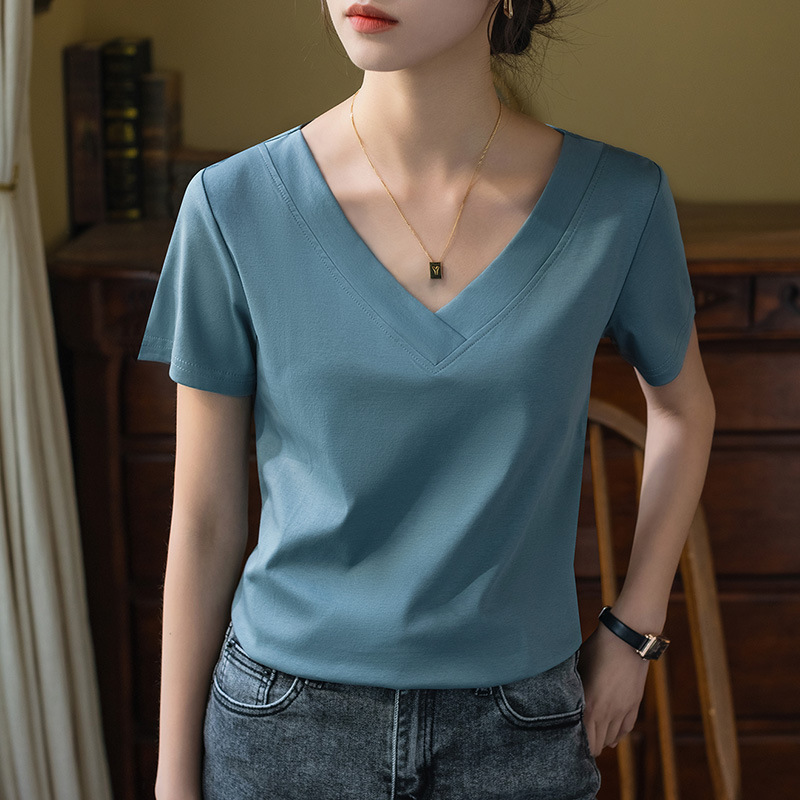 Camiseta de manga corta de algodón mercerizado con tacto helado para mujer, nueva colección de ropa femenina para el verano de 2025, camiseta de algodón puro con cuello en V de borde ancho, top elegante que realza la figura. image 4