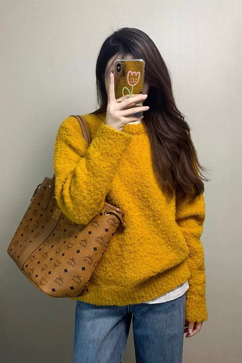 秋冬今年流行漂亮软糯黄色宽松毛衣女早秋季2024新款针织长袖上衣