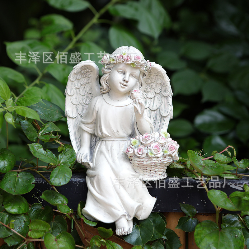 Cementerio transfronterizo Angel decoración césped al aire libre decoración de patio lámpara solar mesa Angel canasta de resina estatua