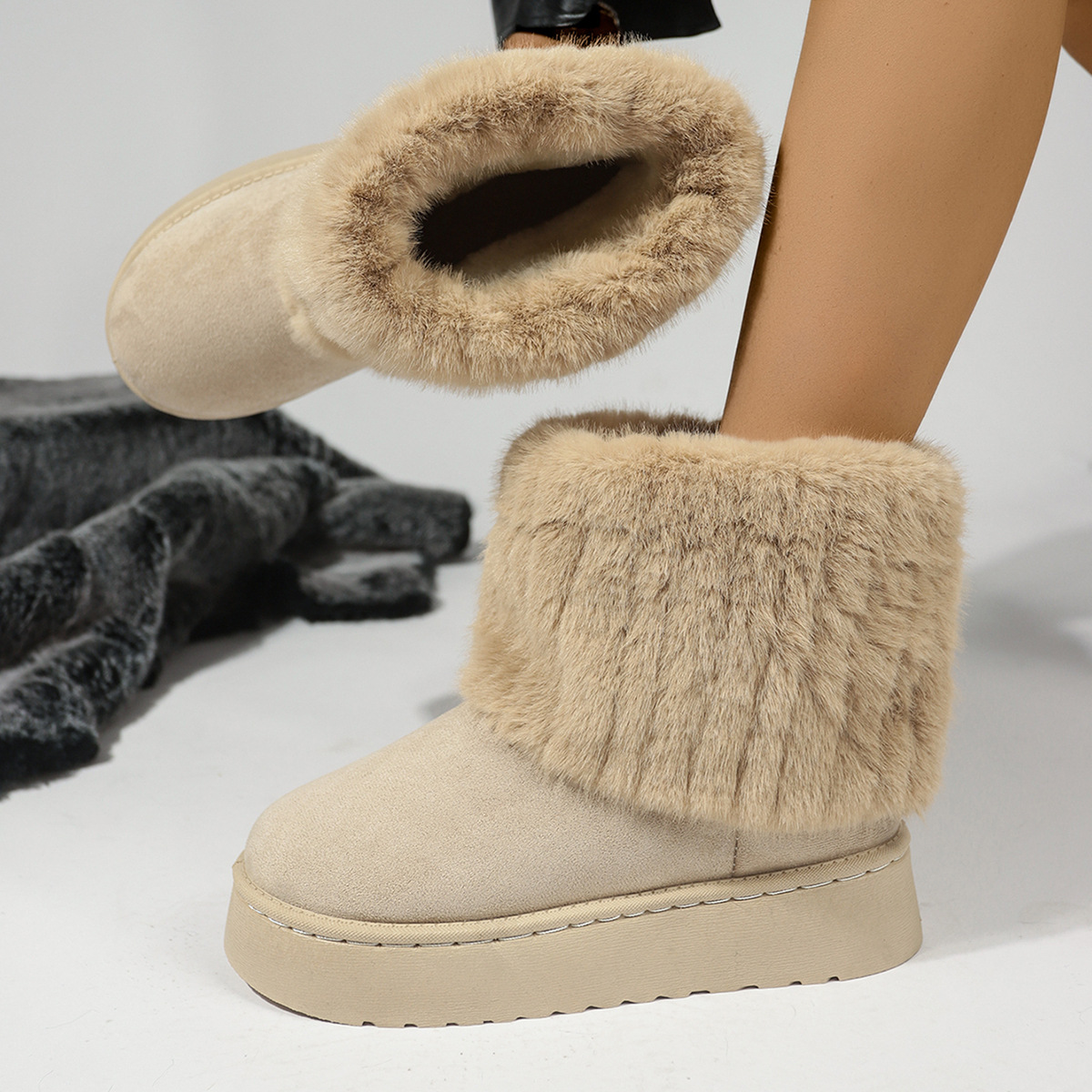 New thick bottom round head fur pants boots short Le network red casual all-match female snow boots_voghion.com