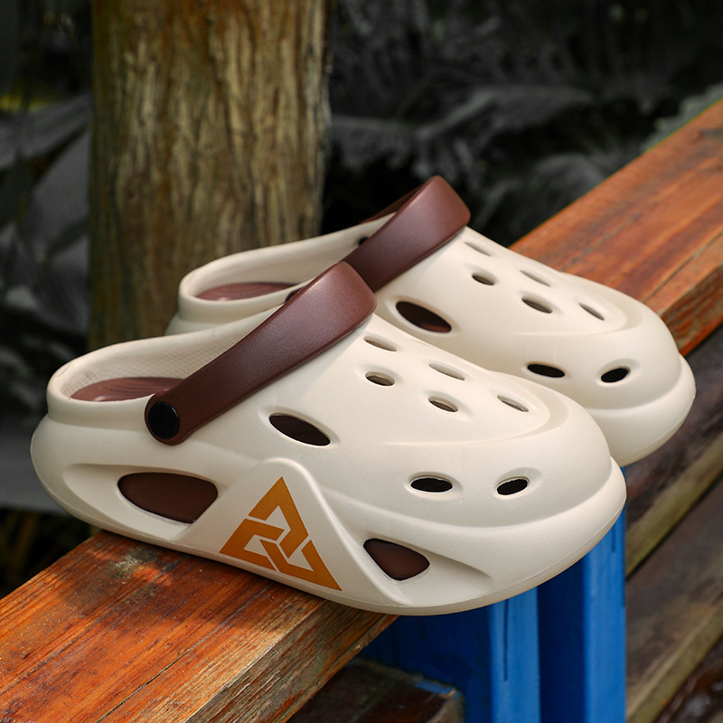 Men's Summer Non-Slip Clogs with Thick Soles and Height Increase, Comfortable and Durable, Breathable Outdoor Beach Slippers Wholesale