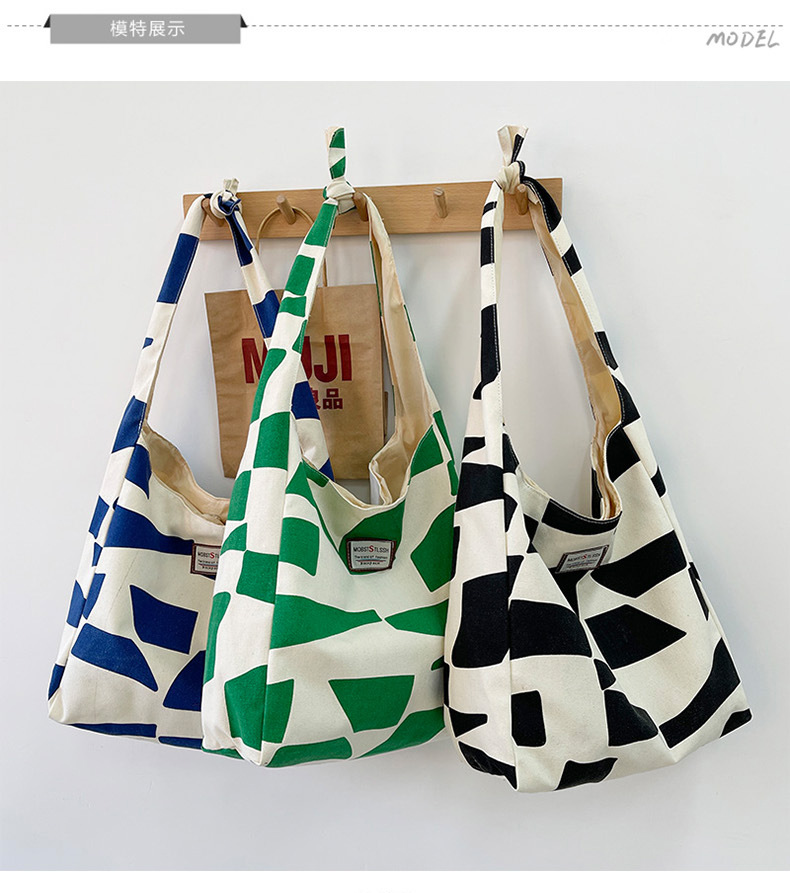 Large-capacity canvas large bag for women, 2021 new style, stylish and versatile, popular single-shoulder bag, fashionable autumn and winter tote bag details Picture