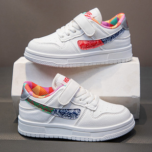 Children's Board Shoes Boys and Girls White Shoes Spring and Autumn New Student Running Shoes All-match Soft Sole Middle and Large Children's sneaker