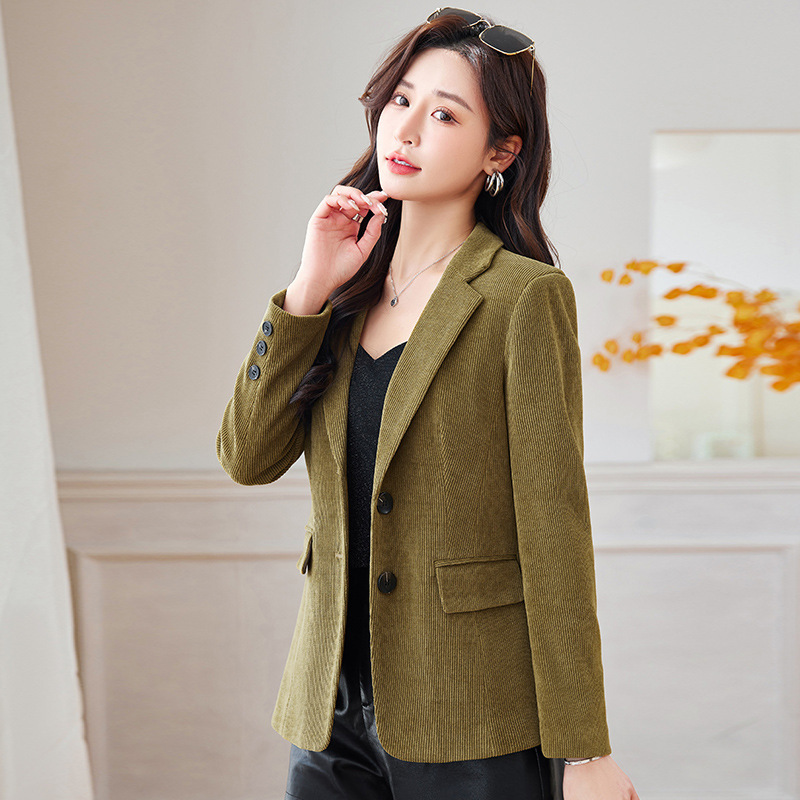 Black Corduroy Suit Jacket Women's Short Slim-fit Autumn and Winter Elegant Fashionable Casual Retro Little Man Suit Women