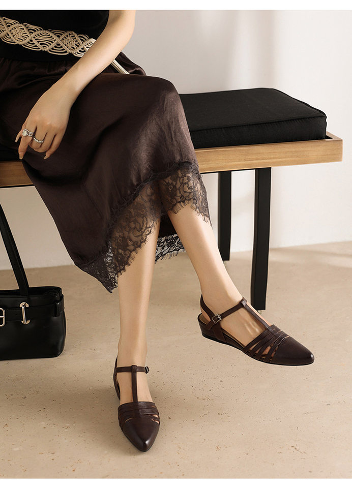 Sandal nữ hở mũi gót thấp 3 cm, quai dệt đinh tạo kiểu cổ điển — Sữa hạnh nhân chi tiết 28