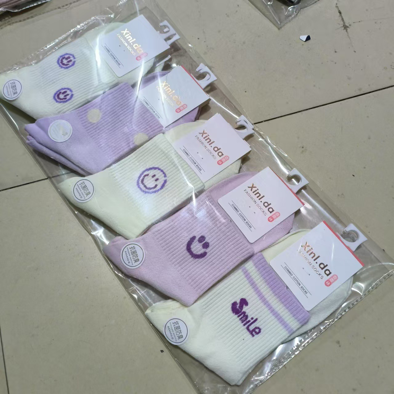 东北袜业批发女士中筒袜子东北大中女东北大中女袜子