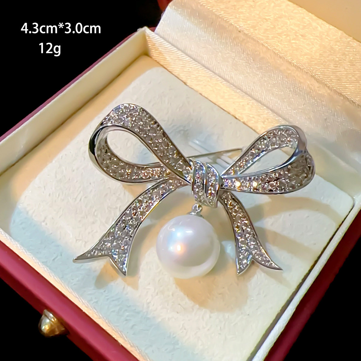 Elegant Bow Knot Snowflake Bowtie Copper Plating Women's Brooches display picture 6