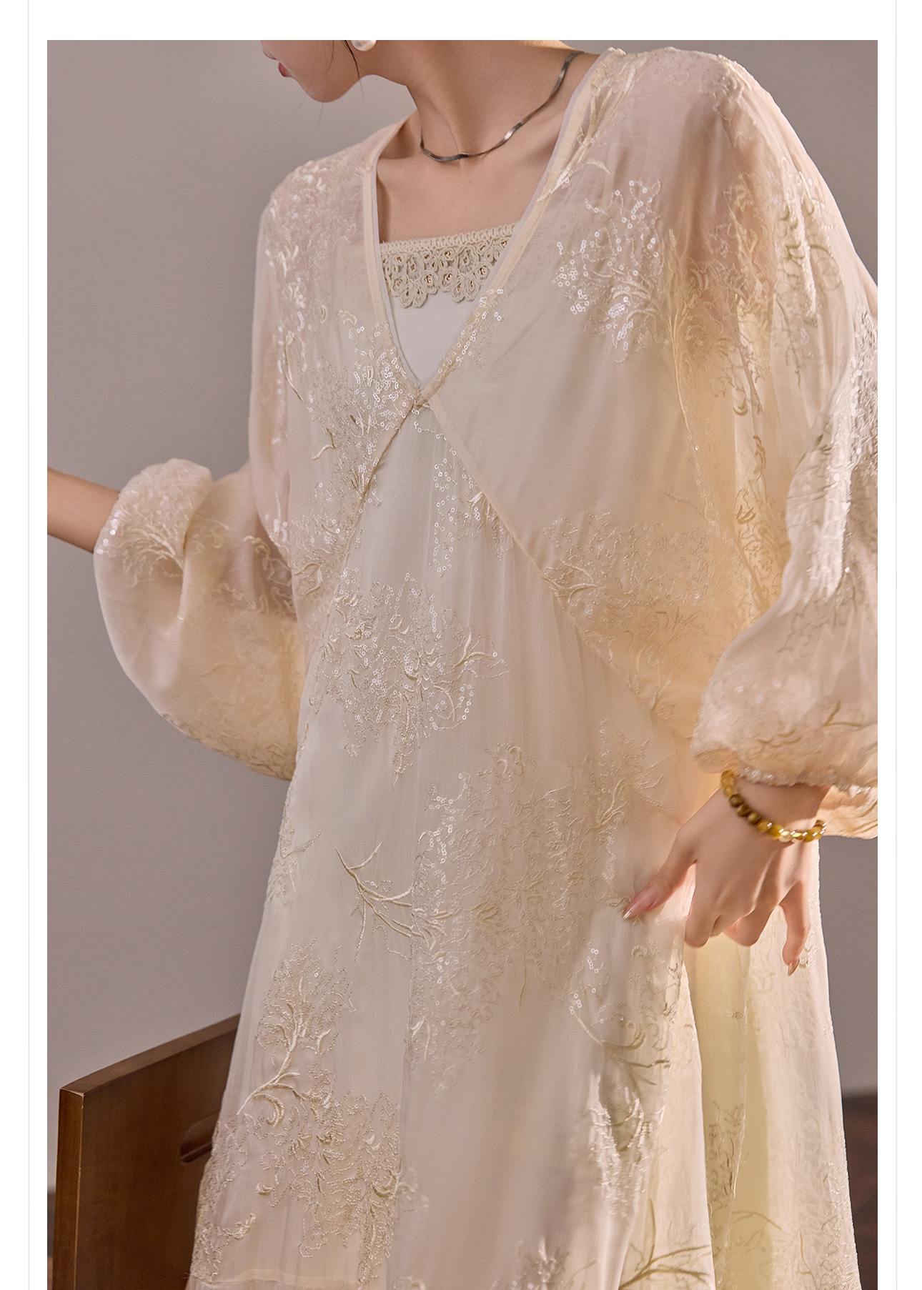 Đầm maxi nữ tay lồng cổ điển phong cách Trung Hoa mới, thiết kế thêu sang trọng — quả mơ chi tiết 10