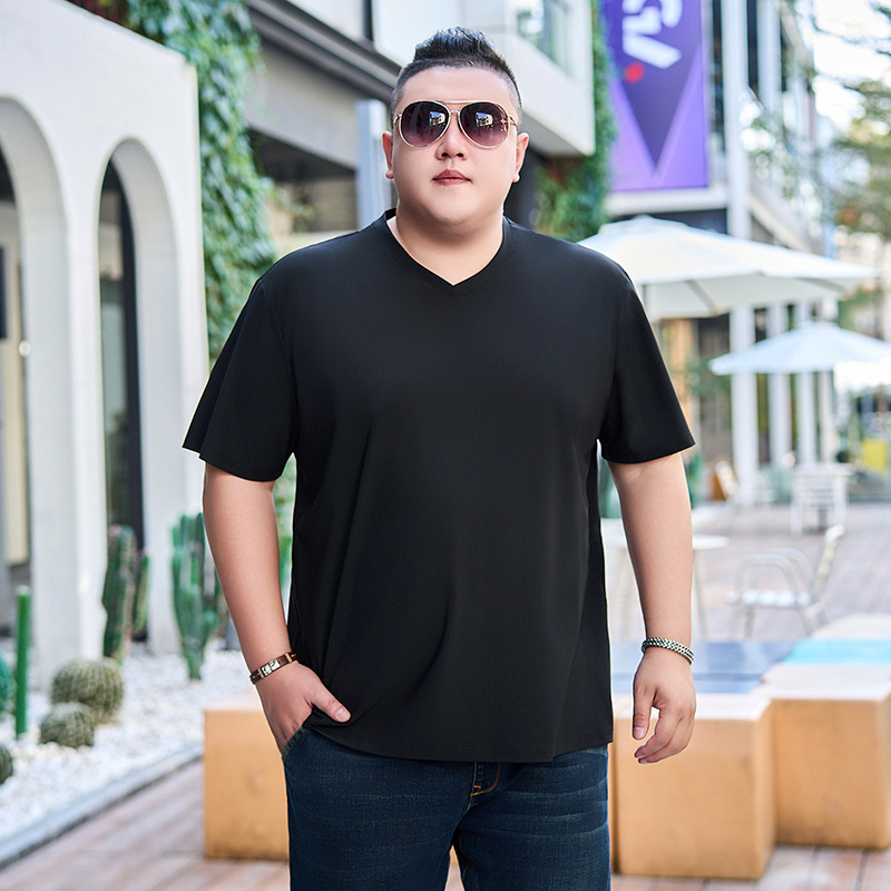 Plus-sized Men's Summer Thin Short-sleeved plus size Loose V-neck T-shirt Fat Base Shirt Ice Silk Cool T-shirt