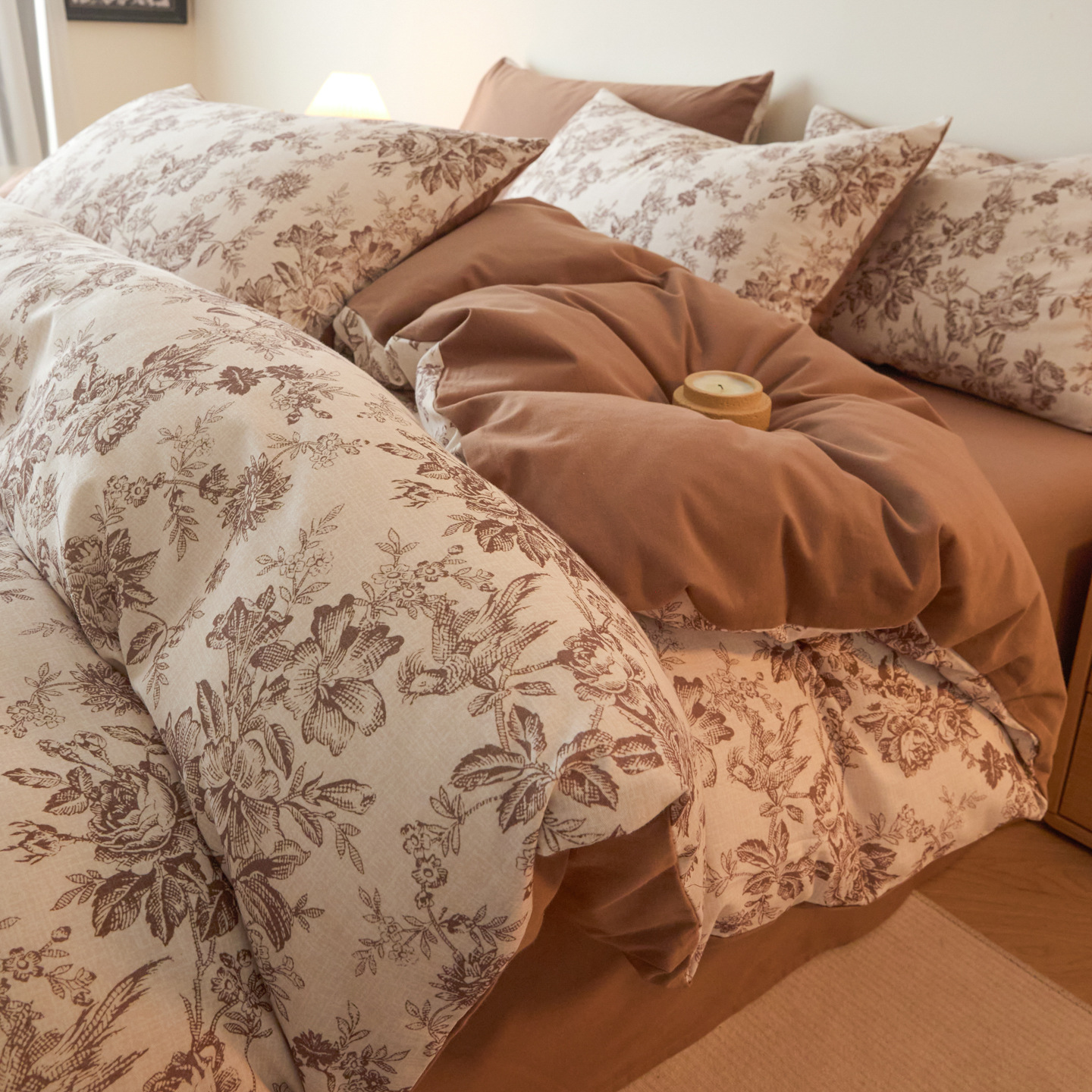 Xinjiang retro algodón de algodón de cuatro piezas A clase madre y bebé sábanas de cama desnudas cubierta ropa de cama de algodón conjunto de tres piezas