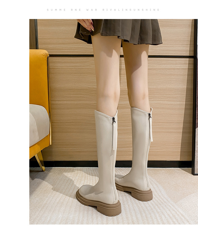 Genuine Leather Women's Ankle Boots With V-cut Design_voghion.com