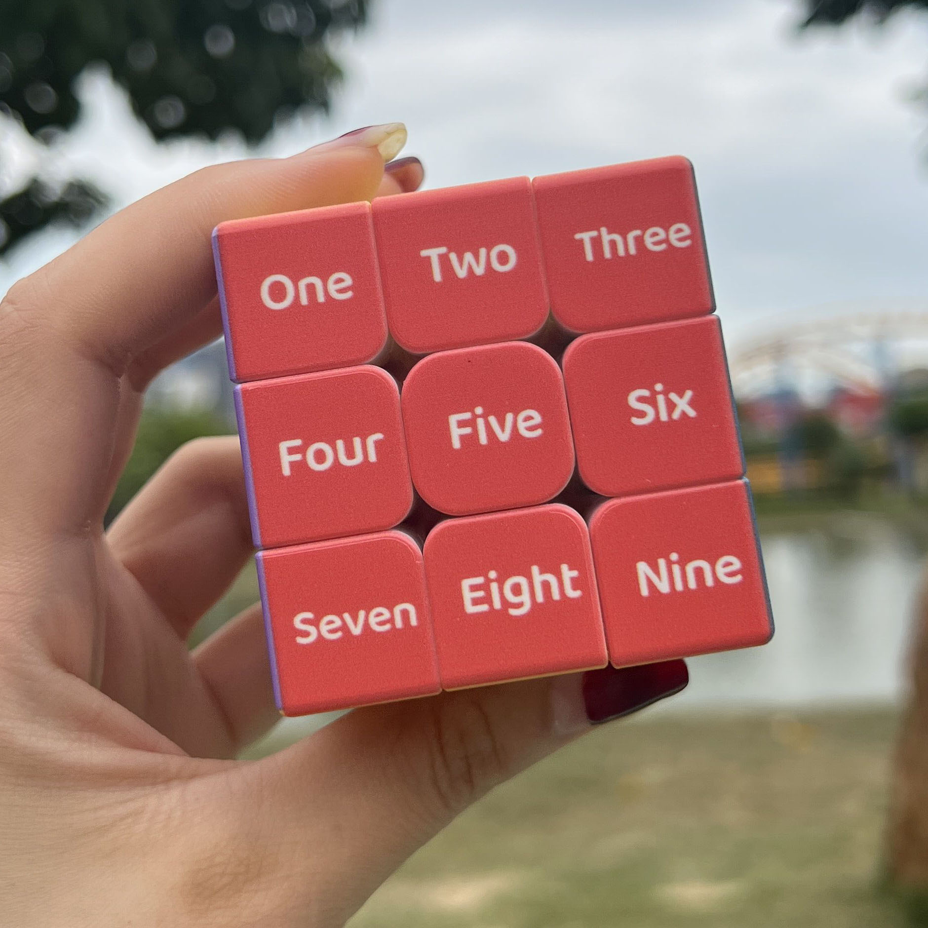 Digital Rubik's cube