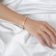 ���P䓹������CŮ����ɫ�r�к��s�����18k��C���_����H���C