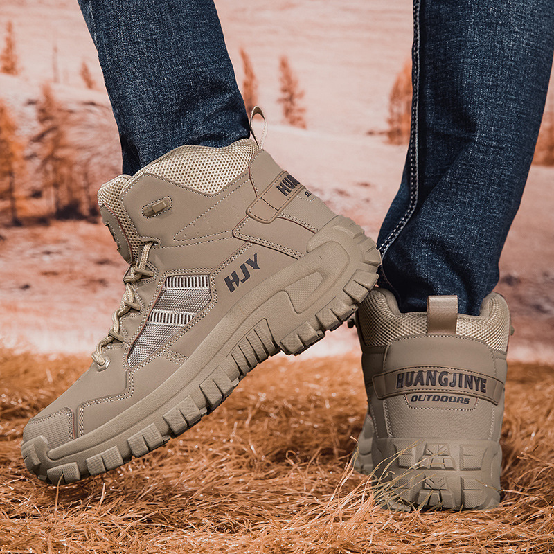 Botas de montaña al aire libre botas tácticas del desierto botas de nieve para hombres camping cross-border zapatos de entrenamiento de tamaño grande para hombres 47