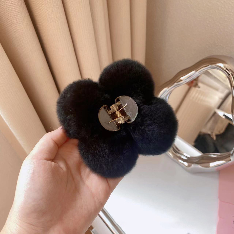 秋冬の真のレッグウサギの毛玉は大きいサイズの毛のヘアピンの後頭部のサメのクリップのヘアピンの髪飾りの新年の爆発金をつかみます。|undefined