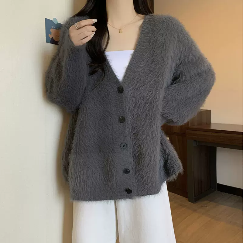 慵懒风针织衫女外套秋冬新款宽松韩版V领复古仿貂绒毛衣外套开衫