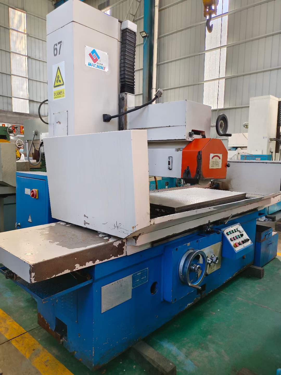 处理二手桂北M7163x12卧轴矩台平面磨1.25米工作台